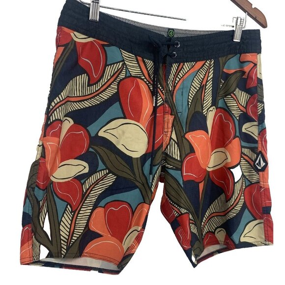 Volcom Mens Red Blue Floral Board Swim Shorts Surf Size 31 Vacation Tropical EUC - Picture 4 of 8